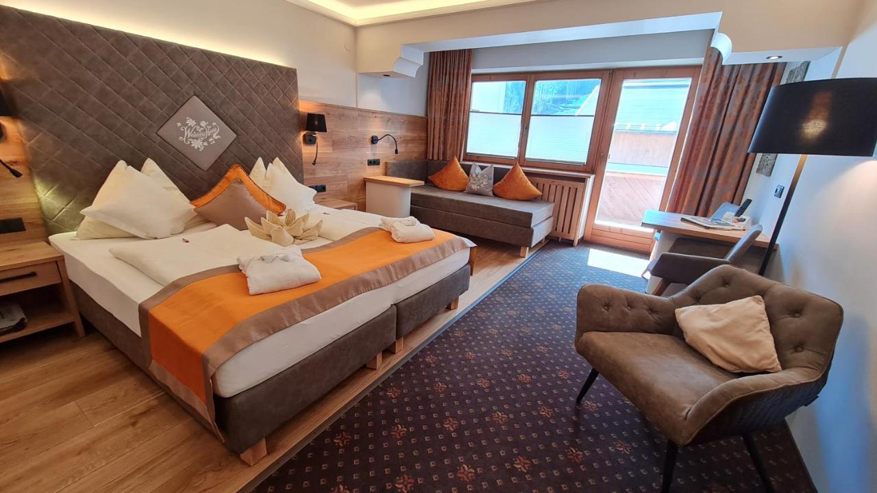 Sport Und Familienhotel Klausen 티롤 키르흐베르크 외부 사진