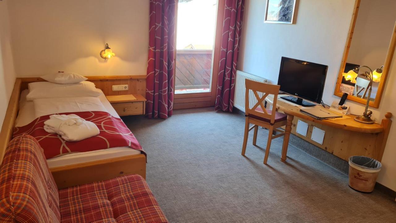 Sport Und Familienhotel Klausen 티롤 키르흐베르크 외부 사진