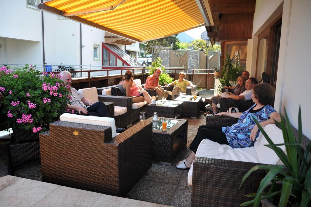 Sport Und Familienhotel Klausen 티롤 키르흐베르크 외부 사진