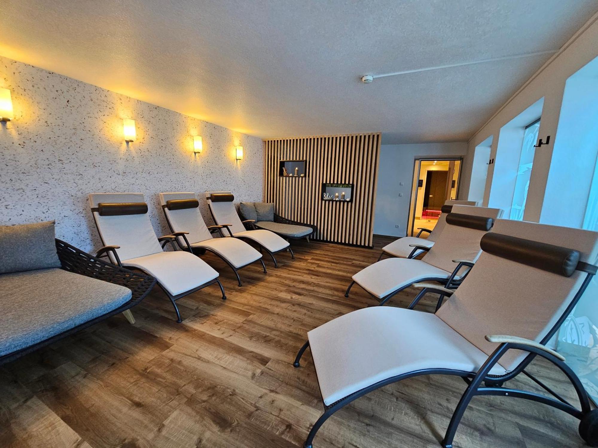 Sport Und Familienhotel Klausen 티롤 키르흐베르크 외부 사진