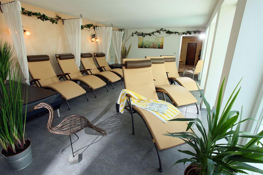 Sport Und Familienhotel Klausen 티롤 키르흐베르크 외부 사진