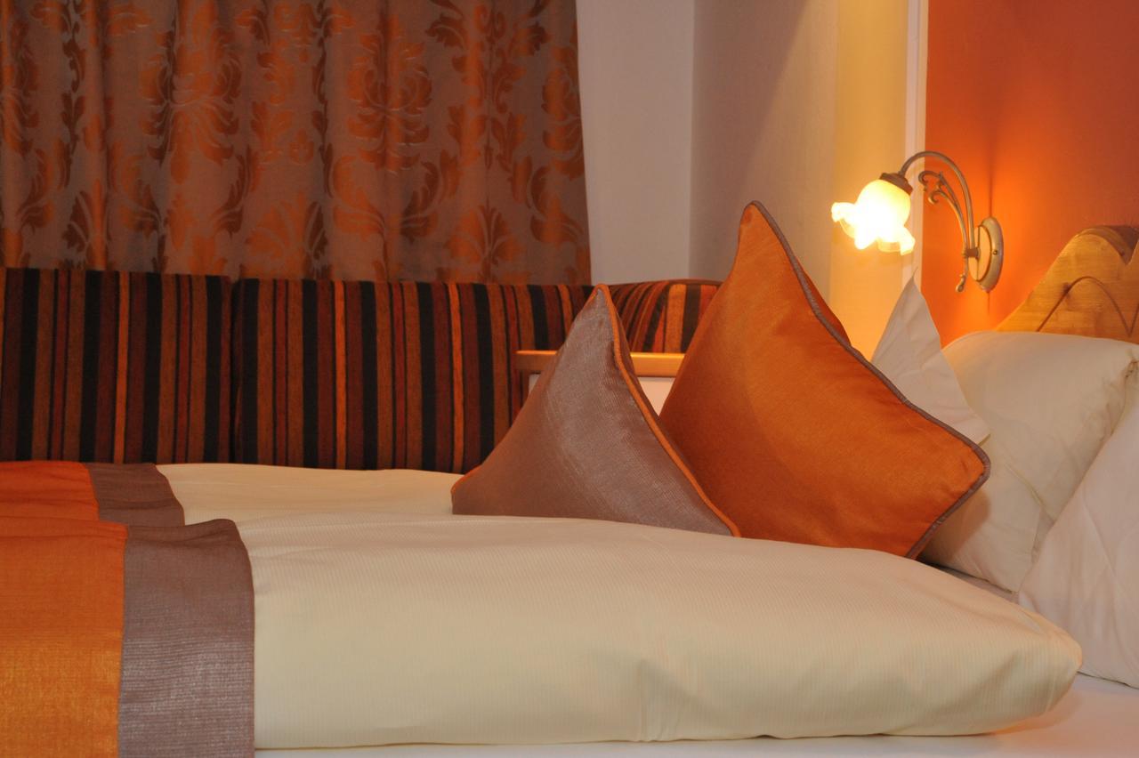 Sport Und Familienhotel Klausen 티롤 키르흐베르크 외부 사진