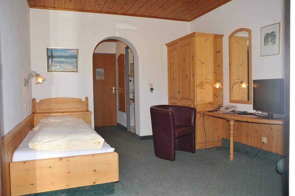Sport Und Familienhotel Klausen 티롤 키르흐베르크 외부 사진